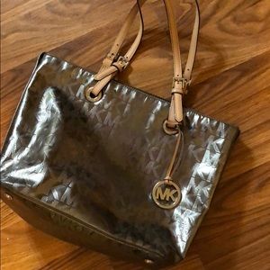 Michael Kors tote
